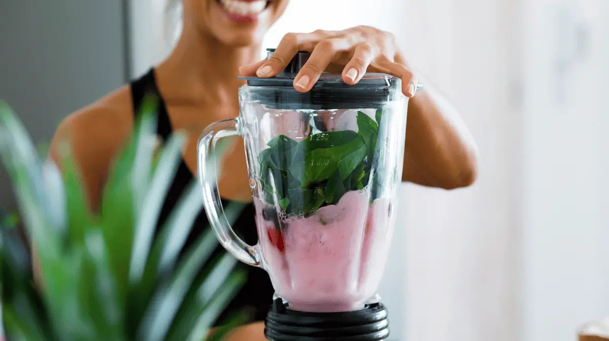 Dondurulmuş Meyvelerle 5 Farklı Sağlıklı Smoothie Tarifi